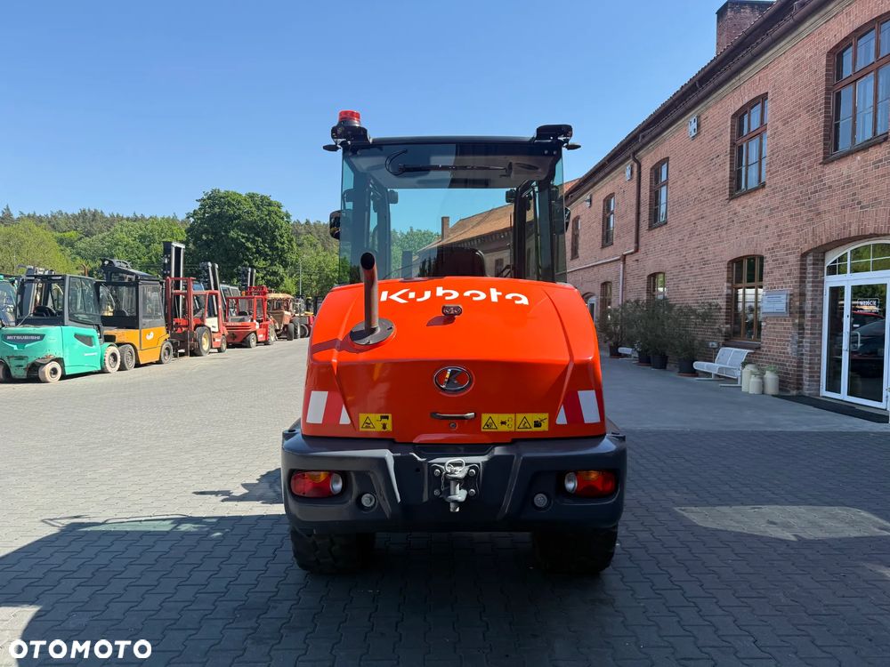 Kubota R070 - 5