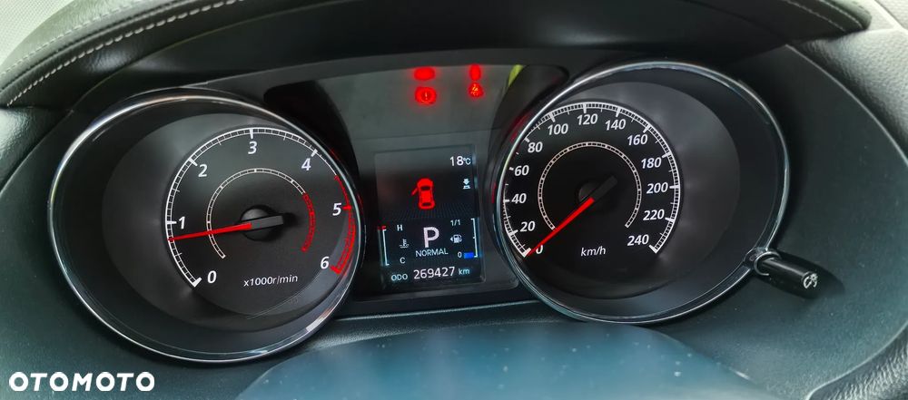 Citroën C-Crosser 2.2 HDi Exclusive DCS - 22