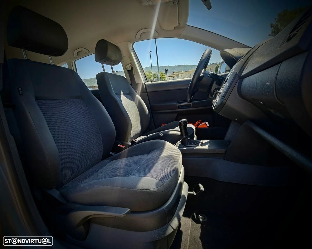 VW Polo 1.4 TDi Sportline - 8