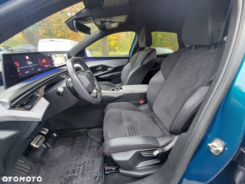 Peugeot 3008 1.2 PureTech mHEV GT S&S e-DCS6 - 13