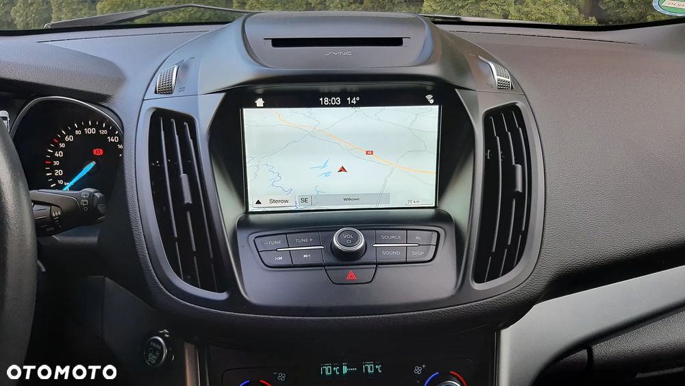 Ford Kuga 1.5 EcoBoost 2x4 Titanium - 20