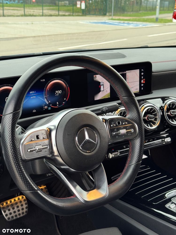 Mercedes-Benz CLA 250 4Matic 7G-DCT Edition 2021 - 11