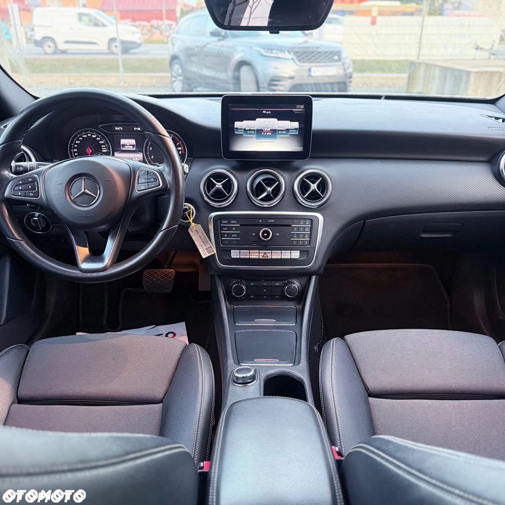 Mercedes-Benz Klasa A 180 7G-DCT Style - 12