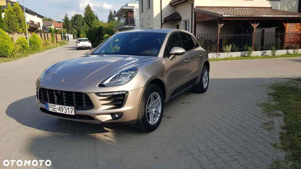 Porsche Macan - 2