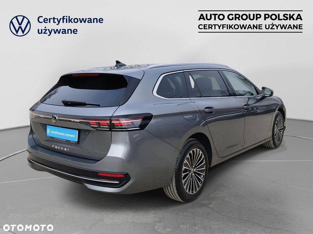 Volkswagen Passat - 15