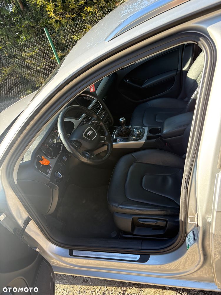 Audi A4 Avant 2.0 TDI - 10