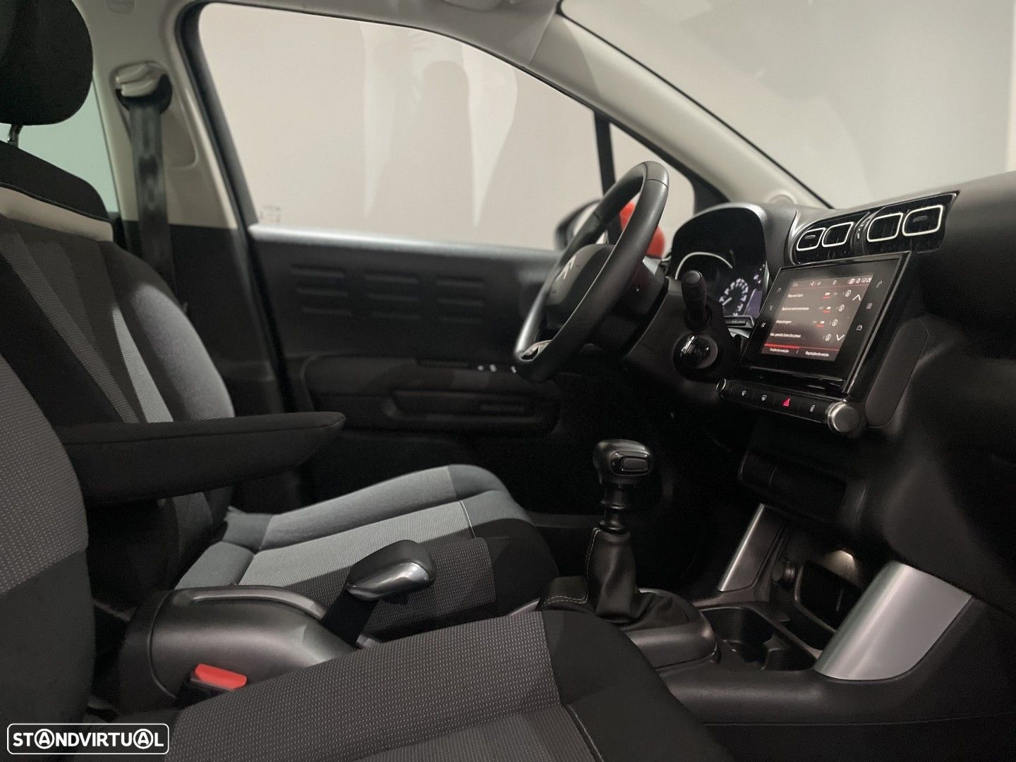 Citroën C3 Aircross 1.5 BlueHDi Shine S&S - 19