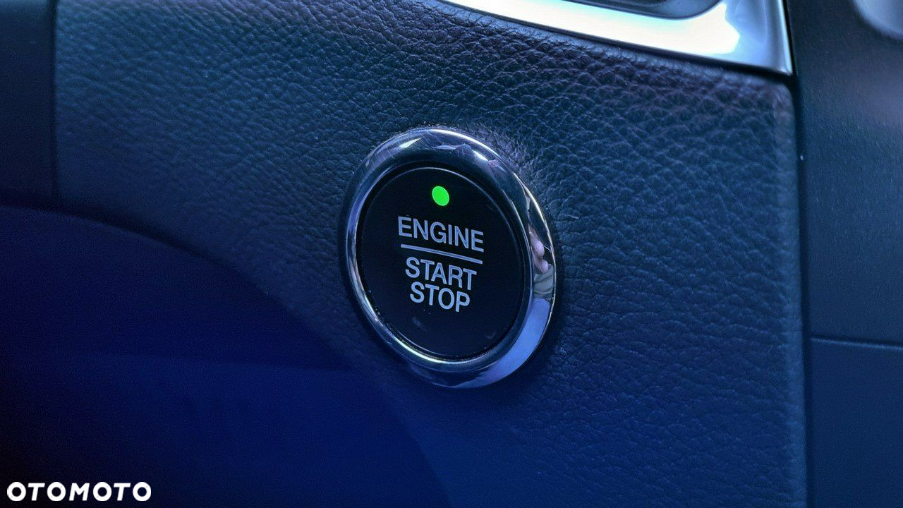 Ford S-Max - 21