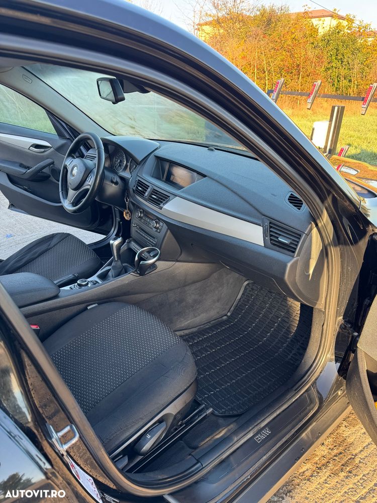 BMW X1 xDrive18d - 10