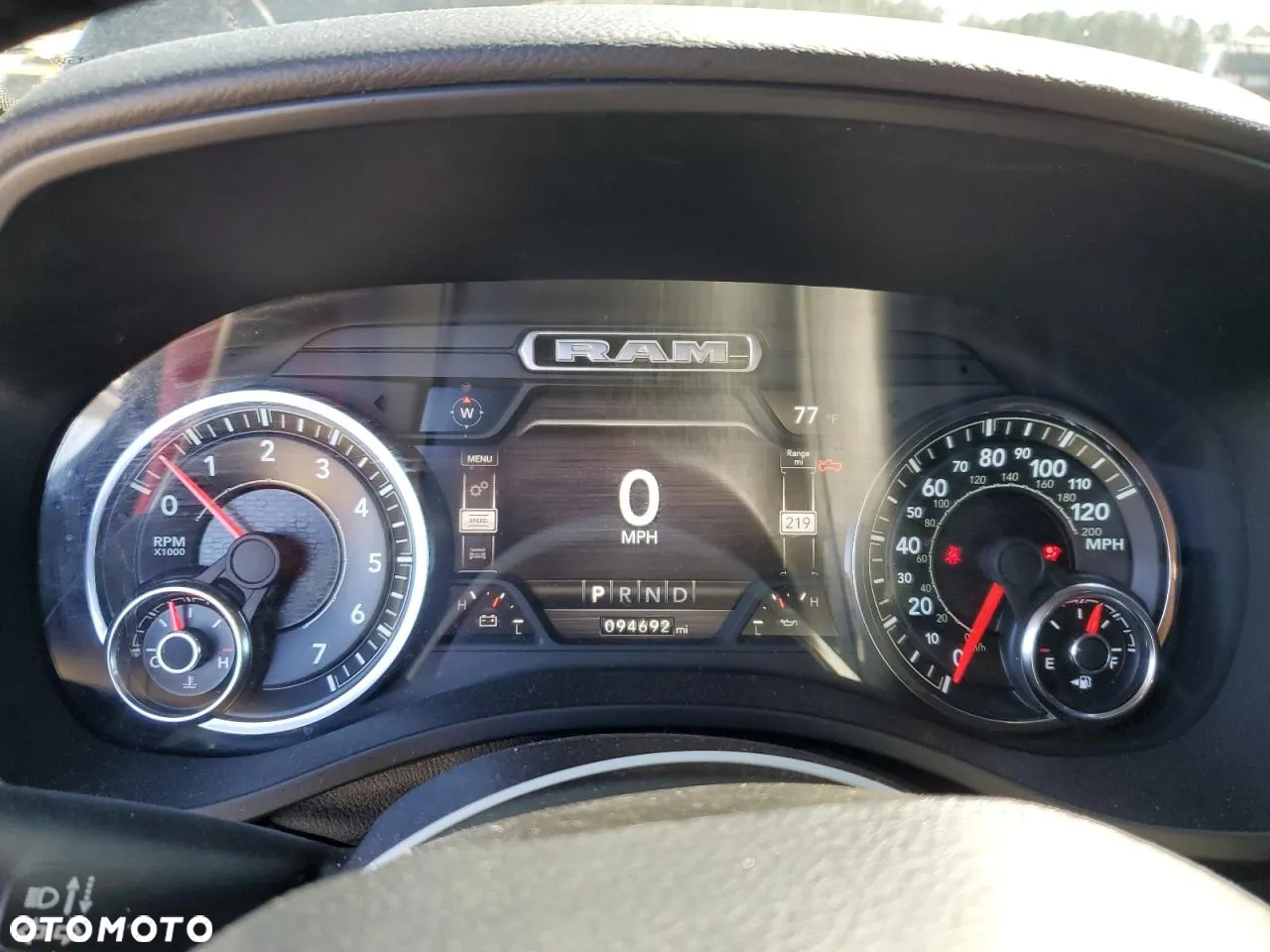 RAM 1500 5.7 Crew Cab Bighorn - 9