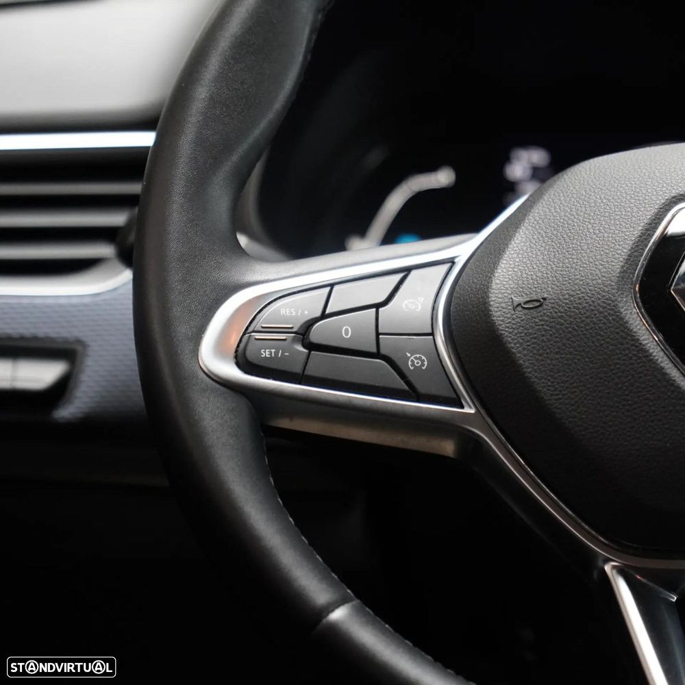 Renault Arkana 1.6 E-Tech Full Hybrid Evolution - 19