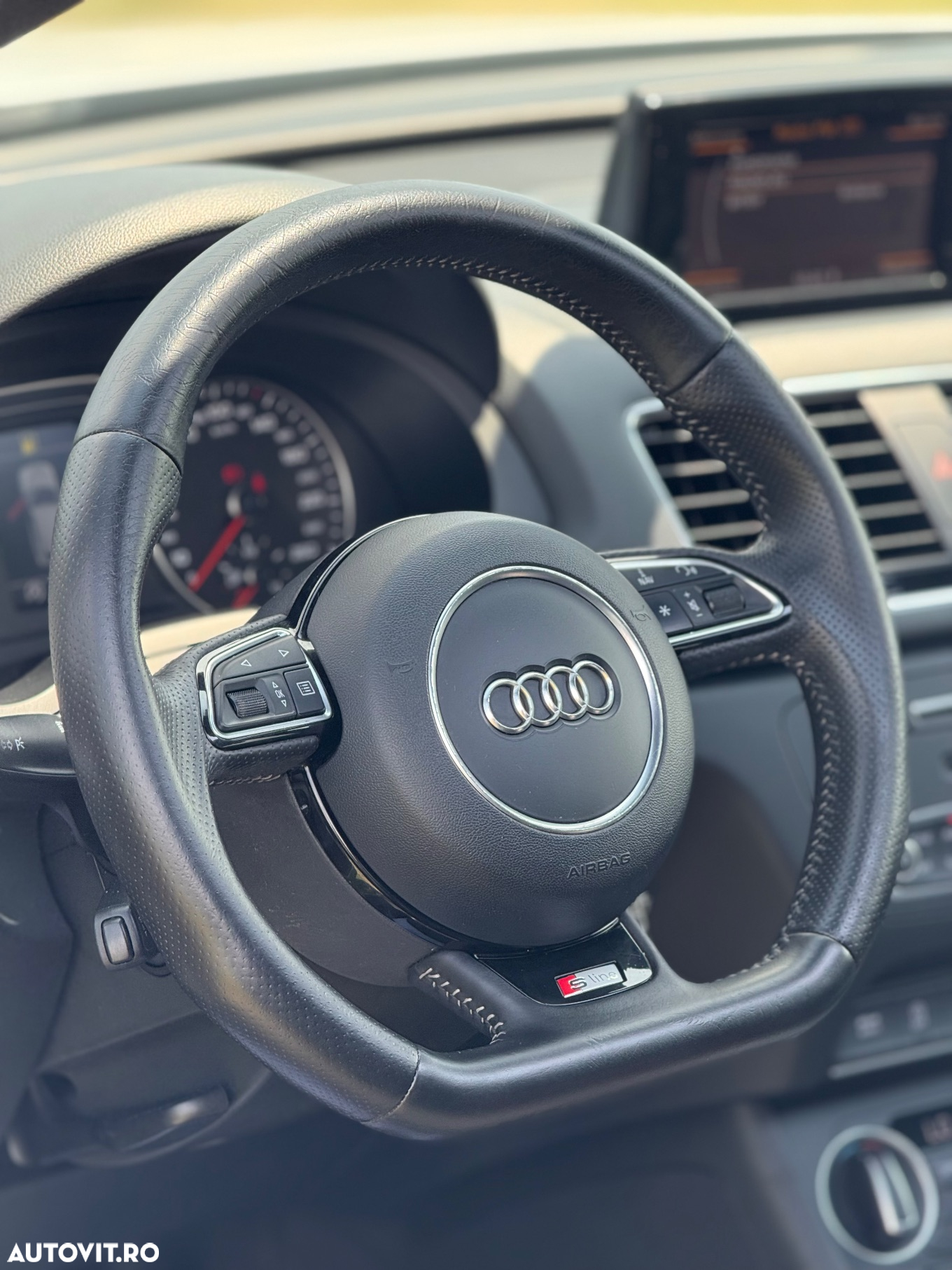 Audi Q3 2.0 TDI Sport - 29