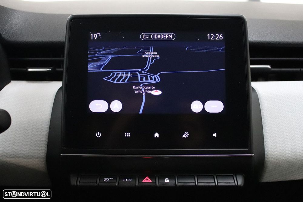 Renault Clio 1.0 TCe Limited Bi-Fuel - 11