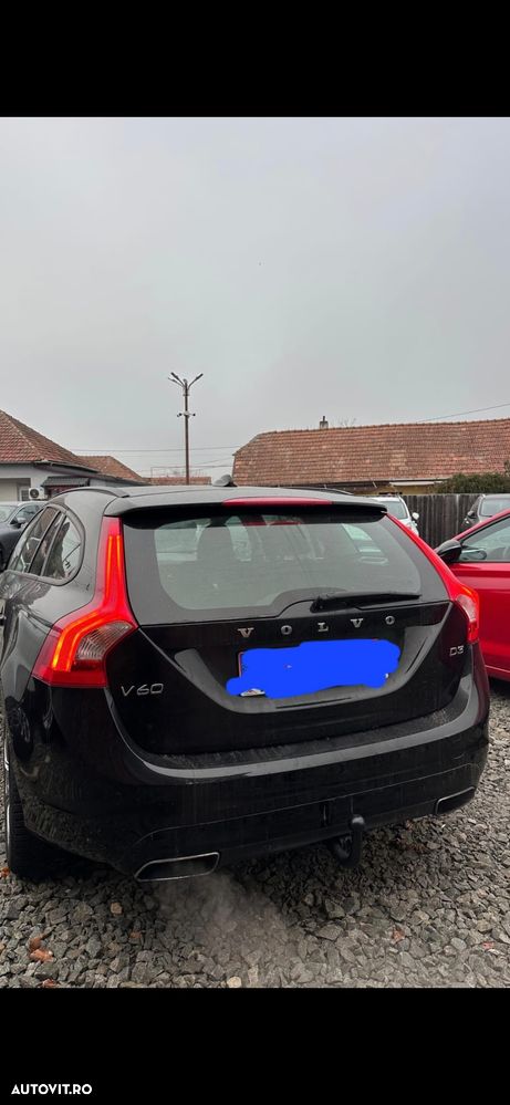 Volvo V60 D3 DRIVe Momentum - 4