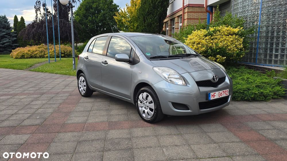 Toyota Yaris - 39