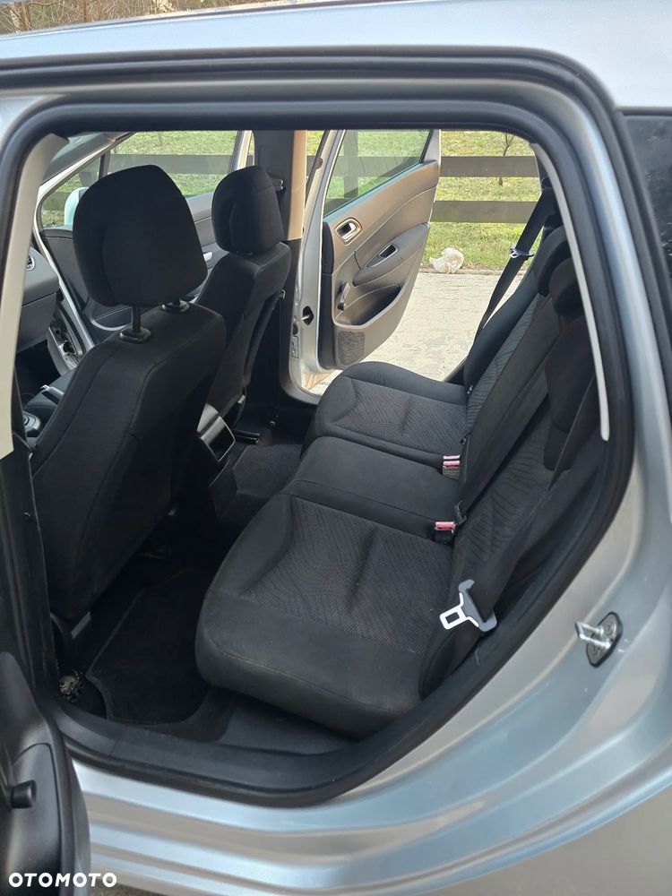 Peugeot 308 HDi FAP 110 Sport Plus - 23