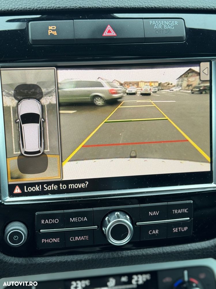 Volkswagen Touareg - 14