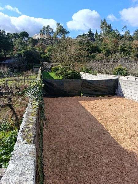 Terreno Urbano com 2 frentes - Grande imagem: 4/6