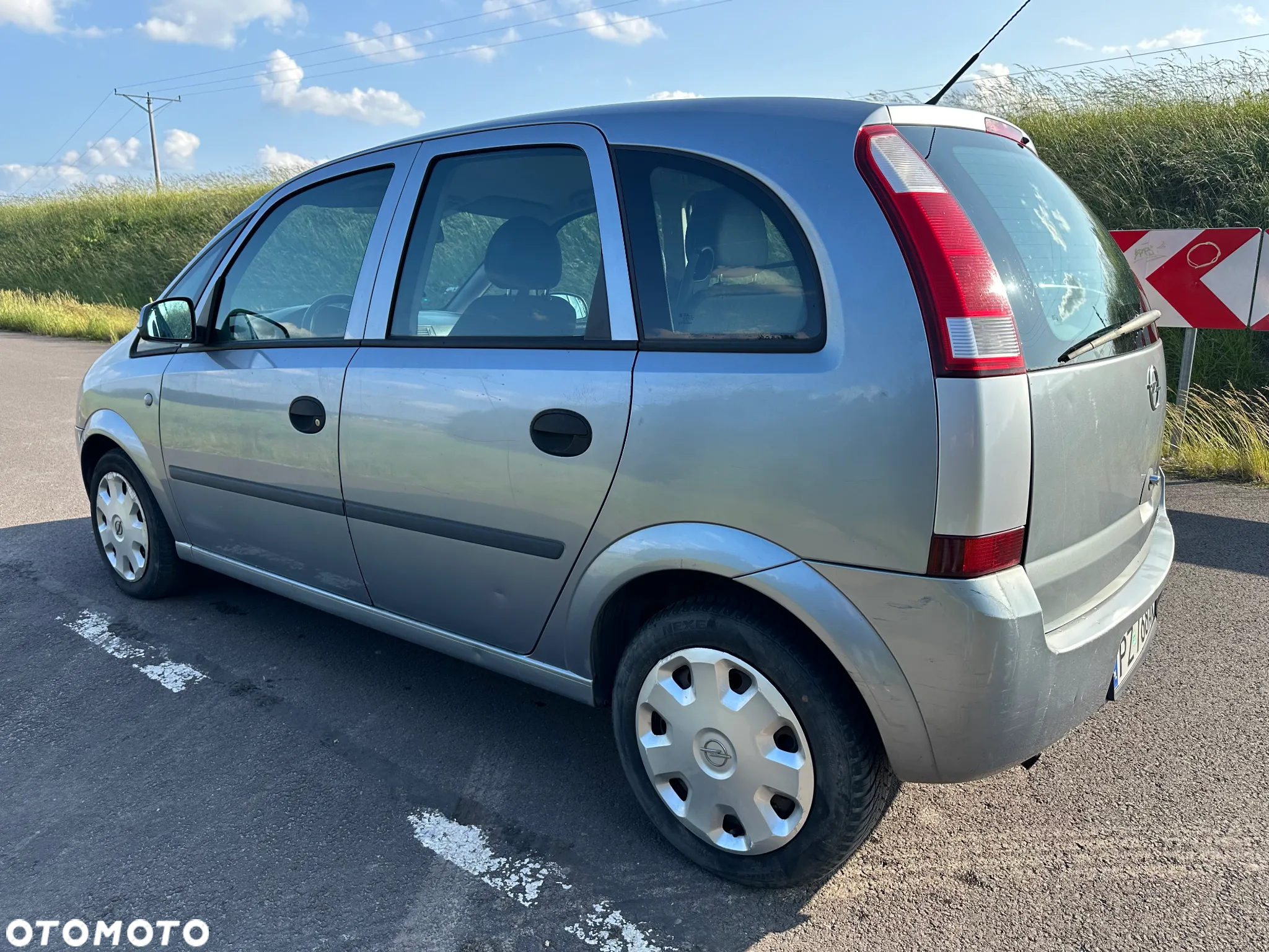 Opel Meriva 1.6 16V (Essentia) - 4