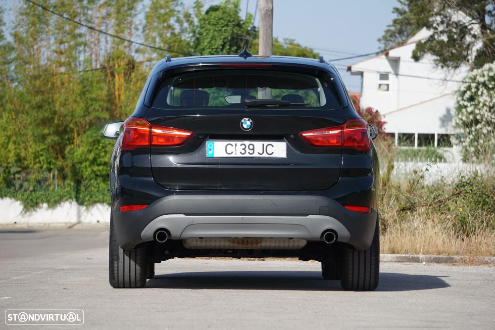 BMW X1 20 i sDrive - 2