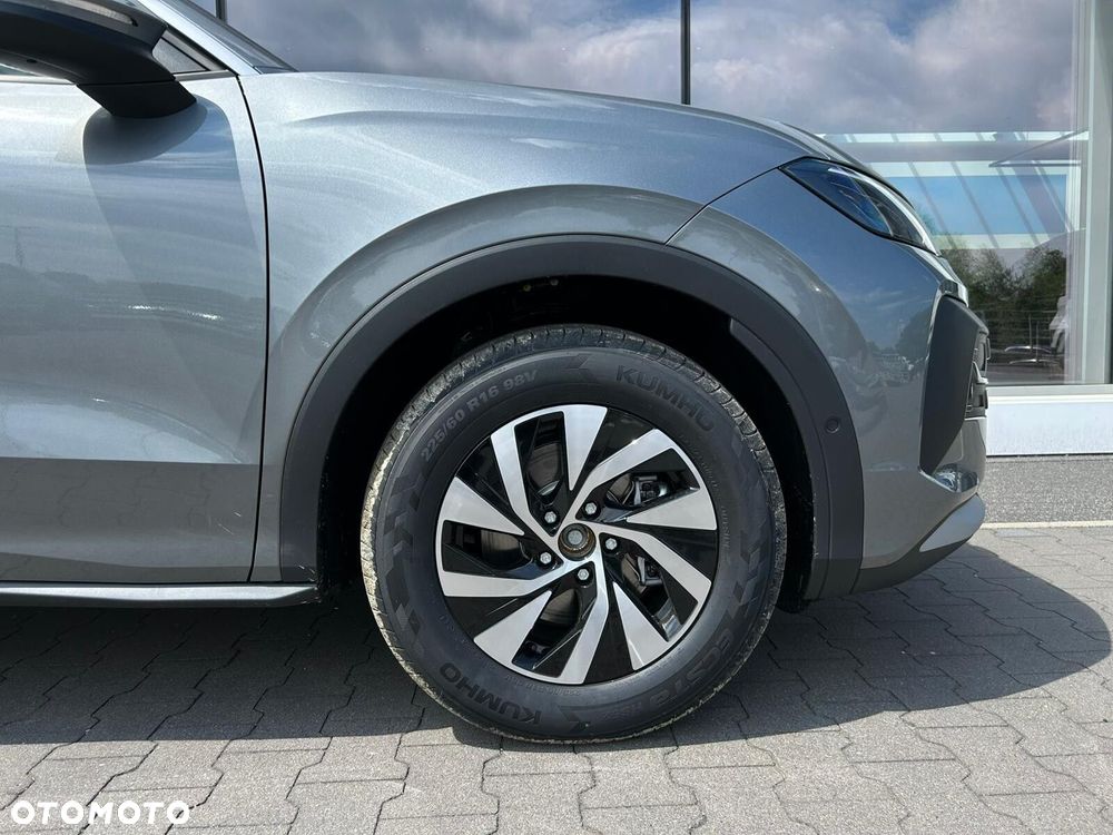 Volkswagen T-Roc - 28