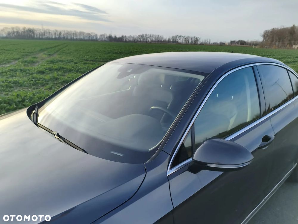 Volkswagen Passat 2.0 TDI BMT Highline DSG7 - 11