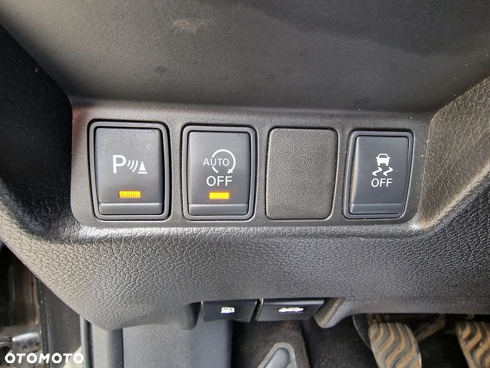 Nissan Qashqai 1.2 DIG-T N-Connecta - 13