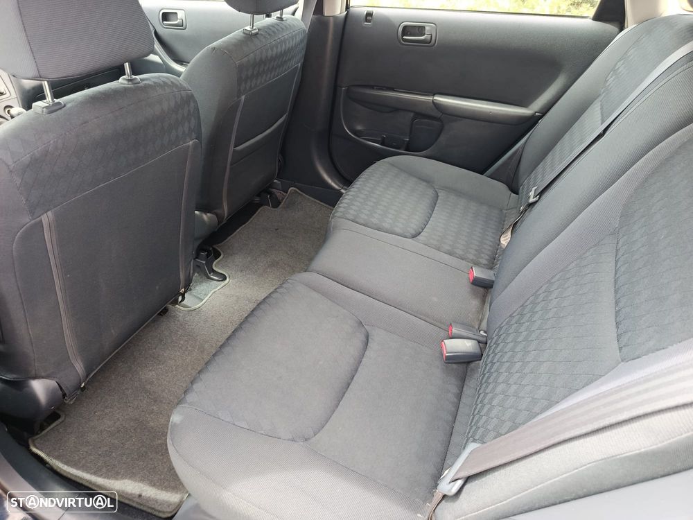 Honda Civic 1.4 LS - 4