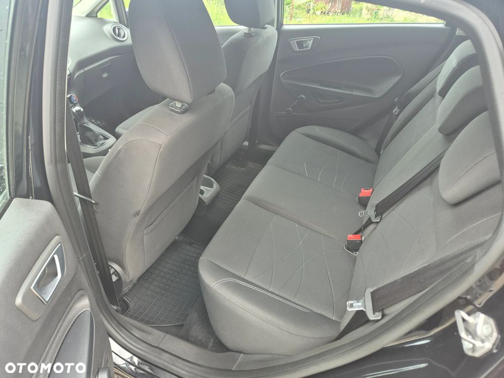 Ford Fiesta 1.25 Ambiente - 6