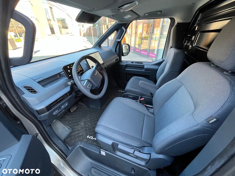 Kia PV5 - 21