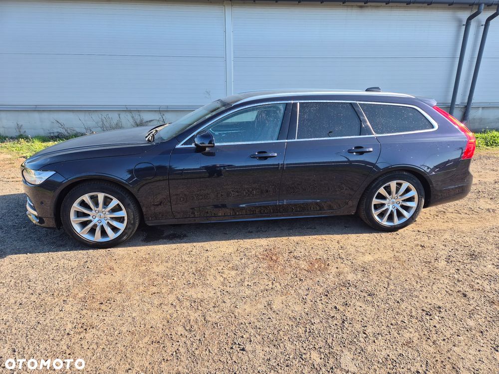 Volvo V90 T8 AWD Plug-In Hybrid Momentum - 8