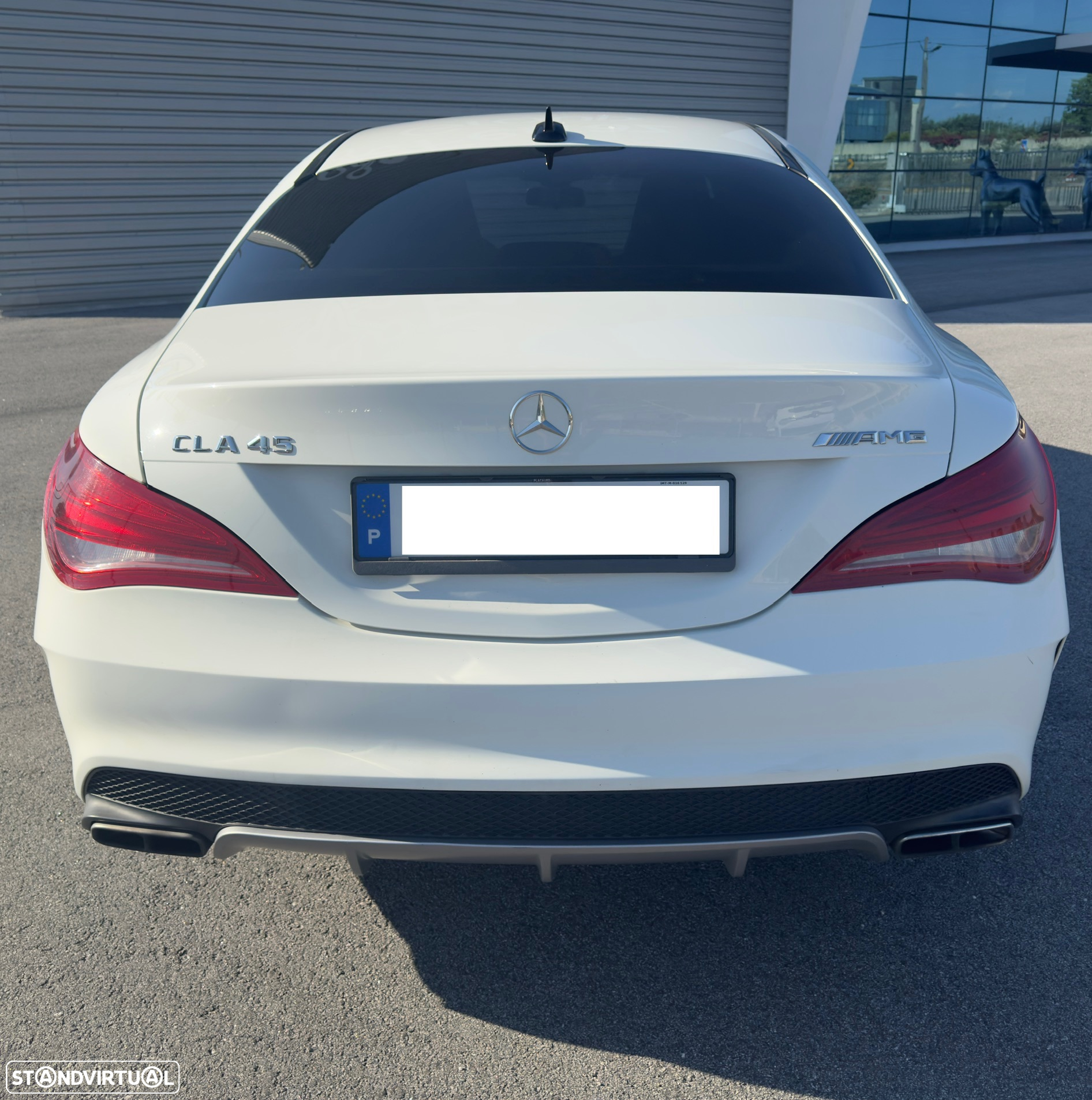 Mercedes-Benz CLA 45 AMG 4Matic 7G-DCT - 3
