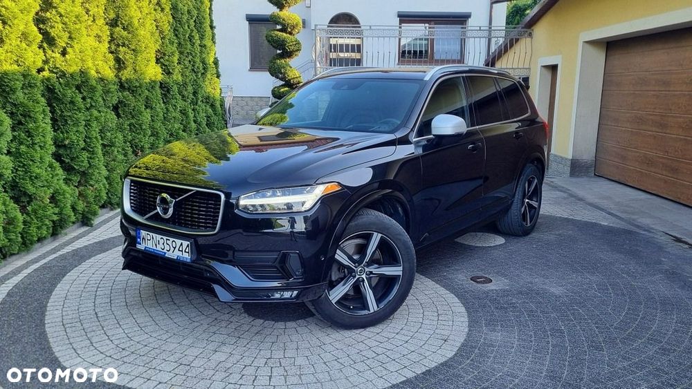 Volvo XC 90 - 1