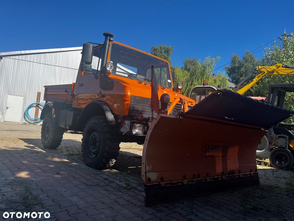 Mercedes-Benz UNIMOG U1600 - 7