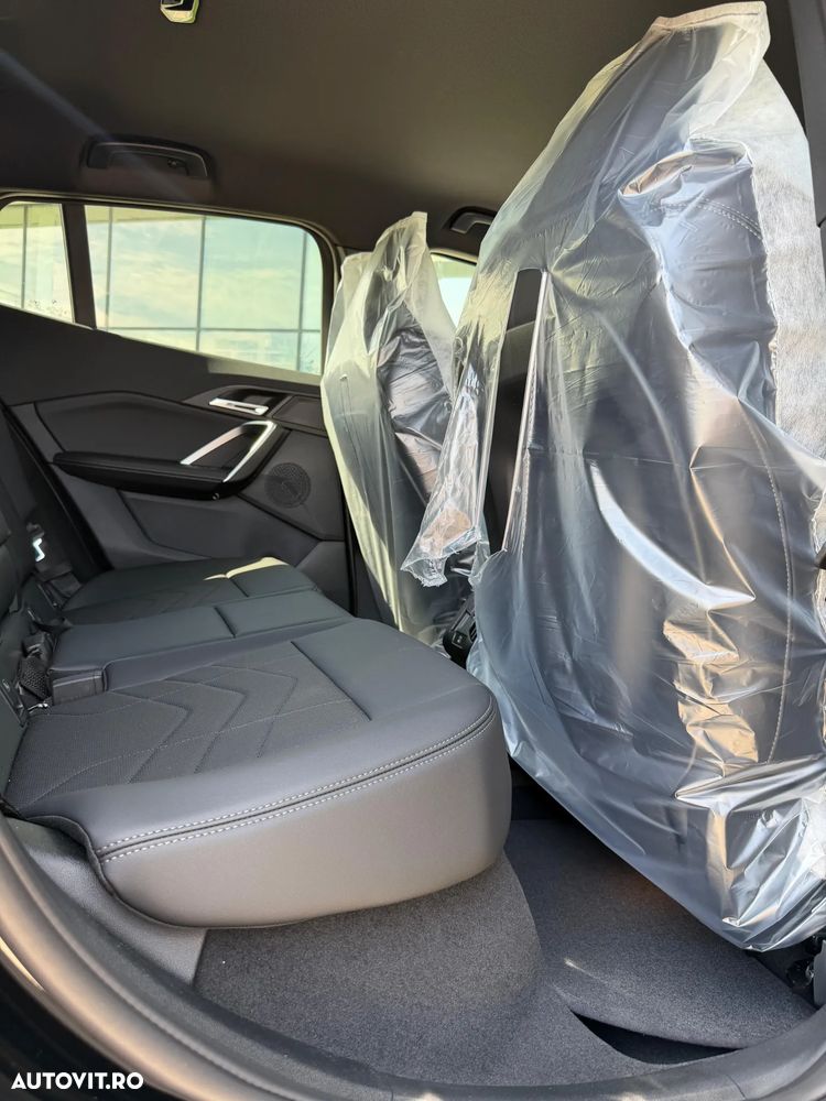 BMW iX2 eDrive20 - 9