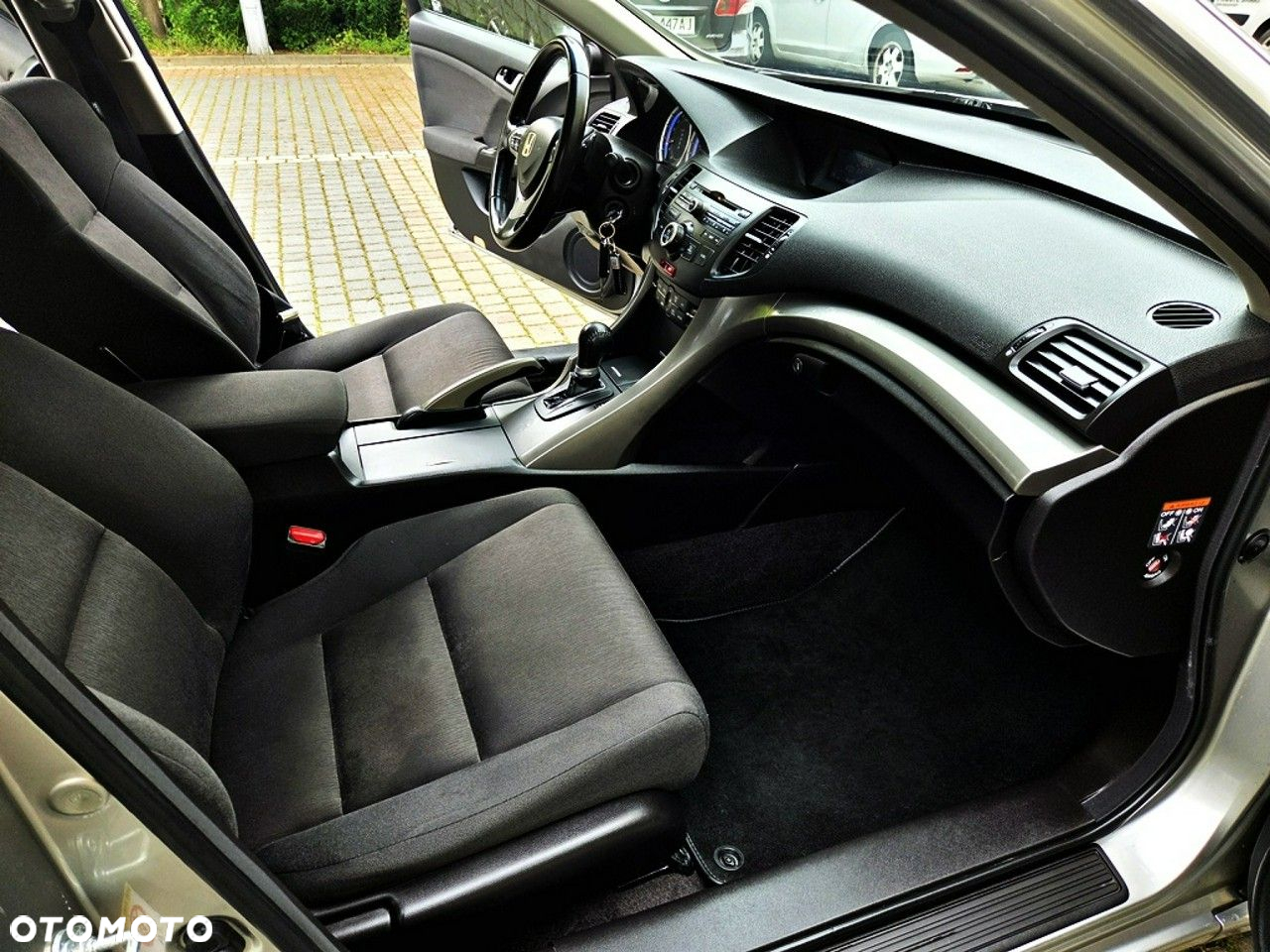 Honda Accord - 10
