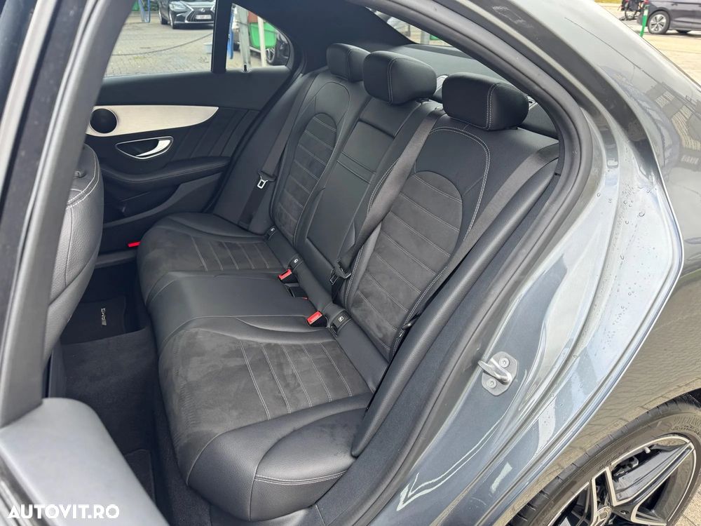 Mercedes-Benz C 160 9G-TRONIC AMG Line - 21