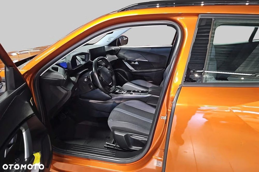 Peugeot 2008 1.5 BlueHDi Allure Pack S&S EAT8 - 19