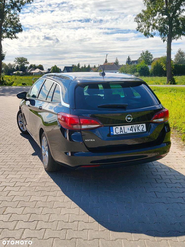 Opel Astra 2020 photo 3