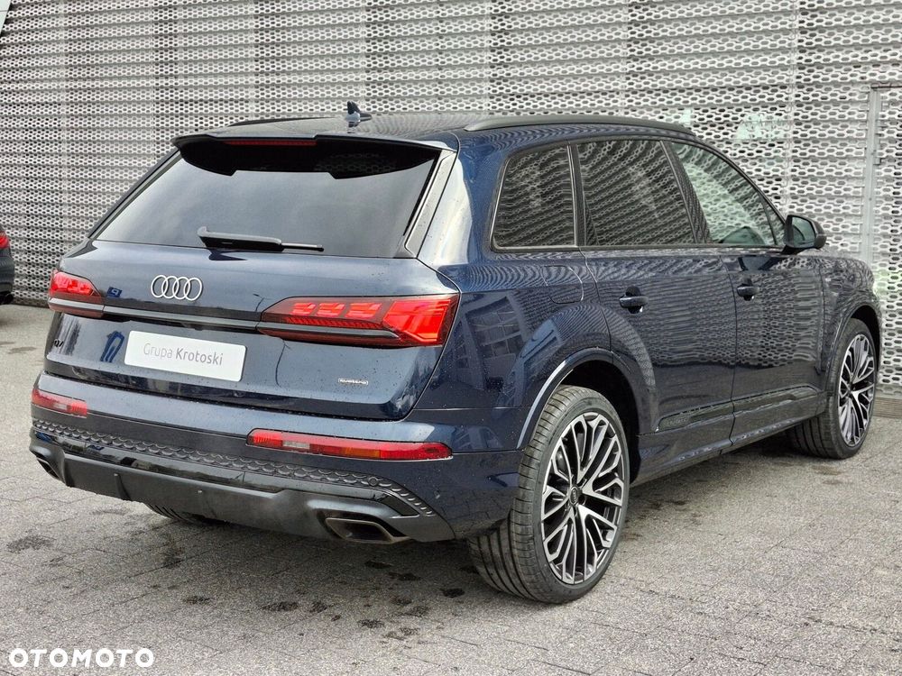 Audi Q7 - 7