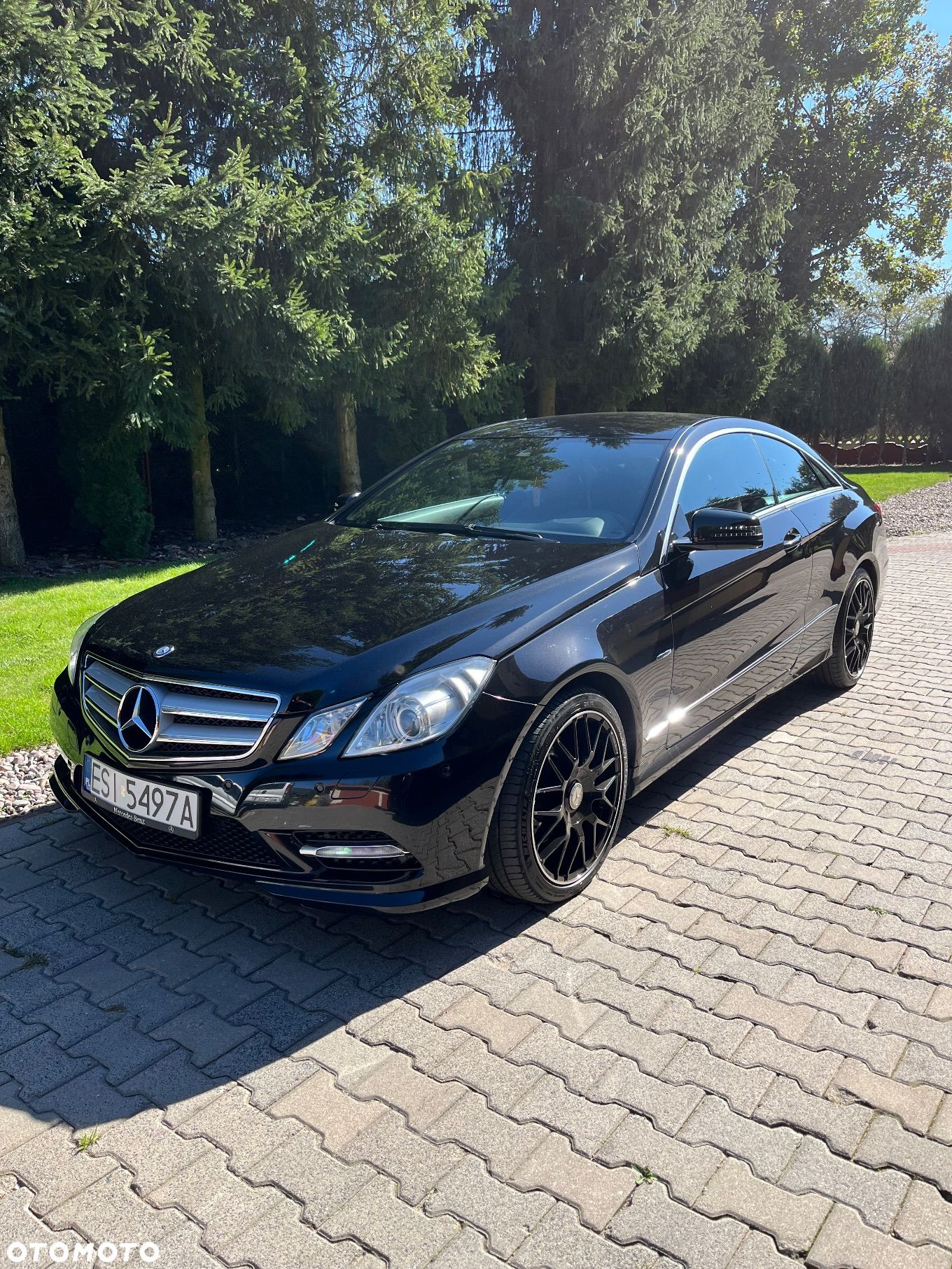 Mercedes-Benz Klasa E 350 CDI DPF Coupe BlueEFFICIENCY 7G-TRONIC Avantgarde - 1