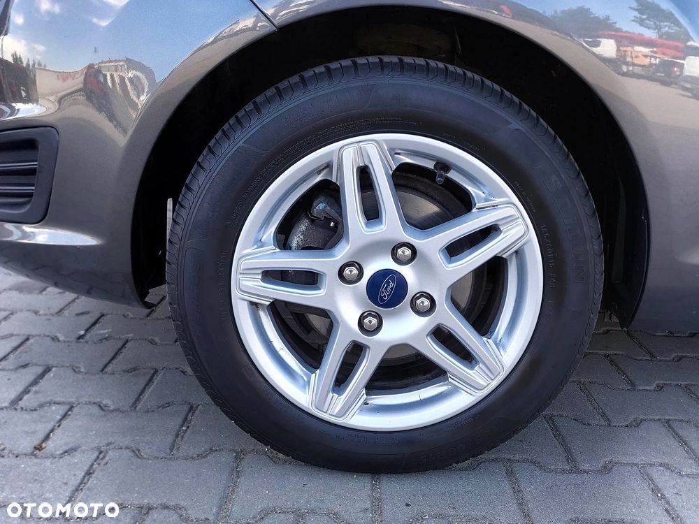 Ford Fiesta - 11