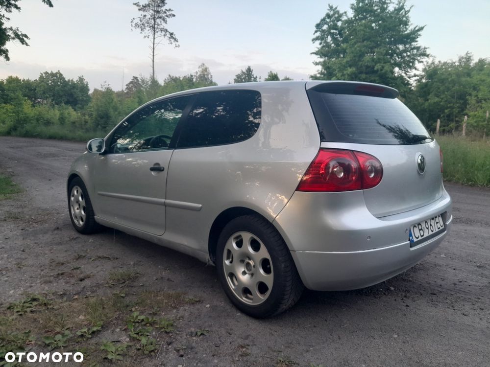 Volkswagen Golf - 4
