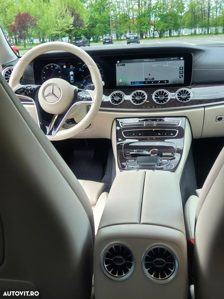 Mercedes-Benz E - 1