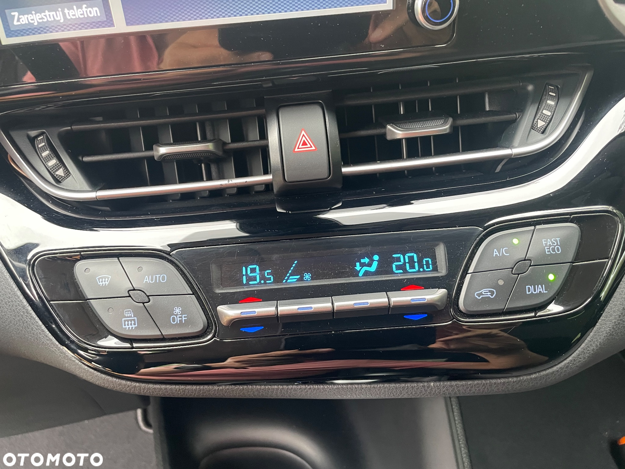 Toyota C-HR 1.8 Hybrid GPF Comfort - 24