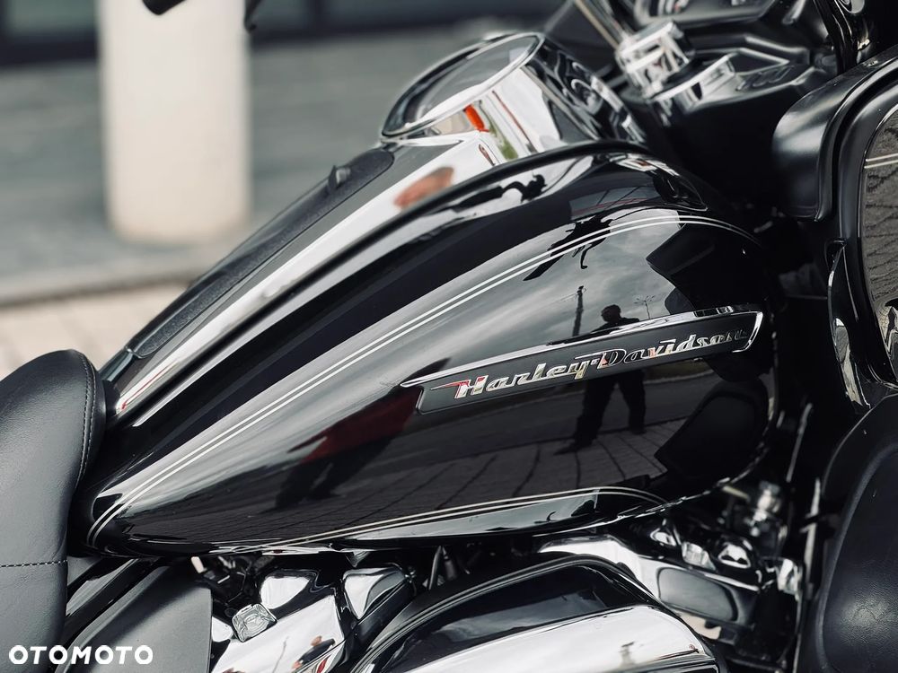 Harley-Davidson Touring Road Glide - 10