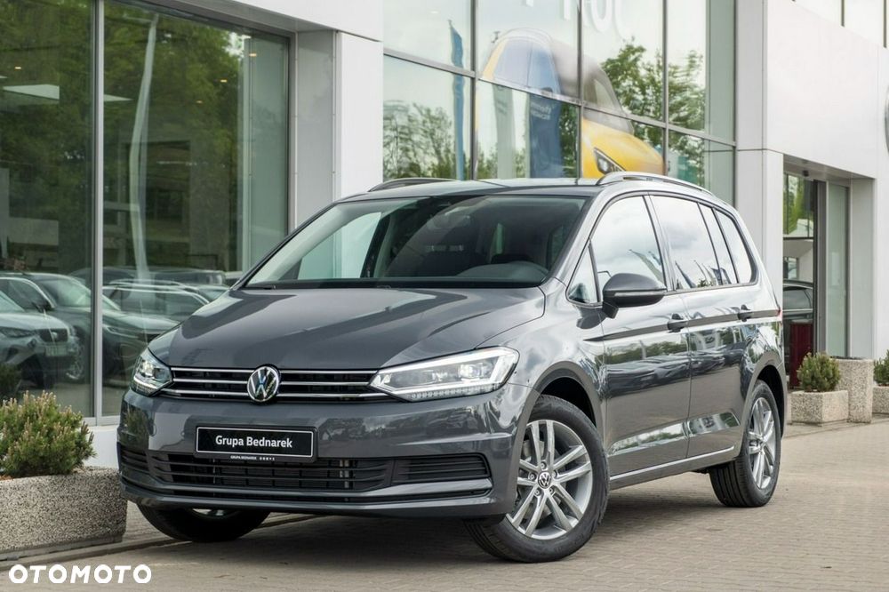 Volkswagen Touran - 3