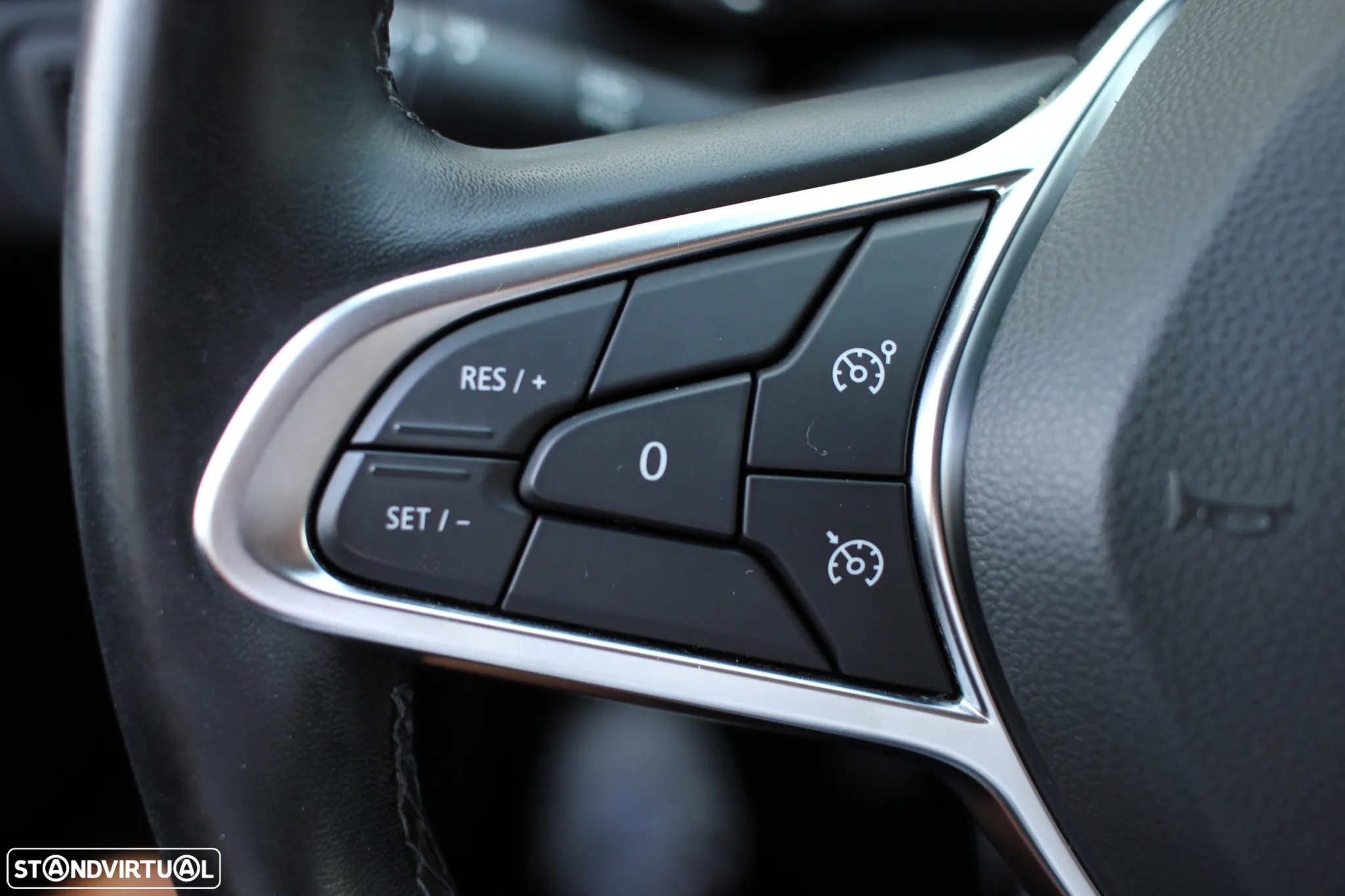 Renault Captur 1.0 TCe Exclusive - 15