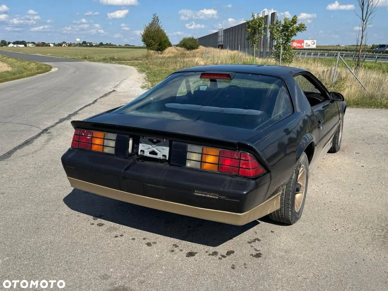 Chevrolet Camaro - 4