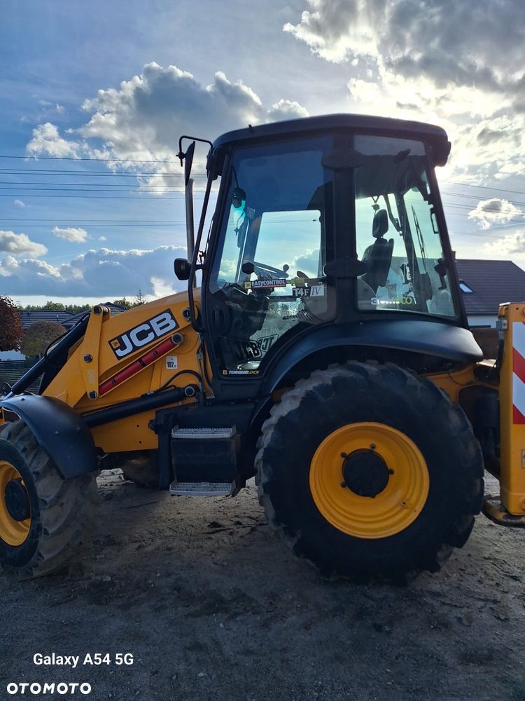 JCB 3CX - 1